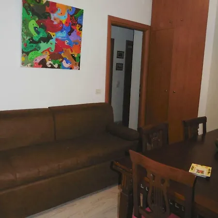 La Casa Di Bloom 1 Holiday home Rapallo