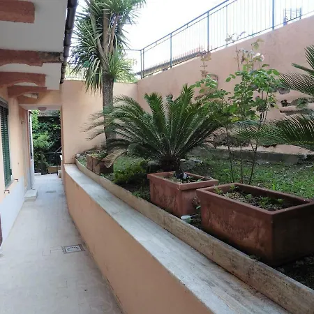 Holiday home La Casa Di Bloom 1 *